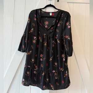 Old Navy Black Floral Tiered Dress - Petite Small